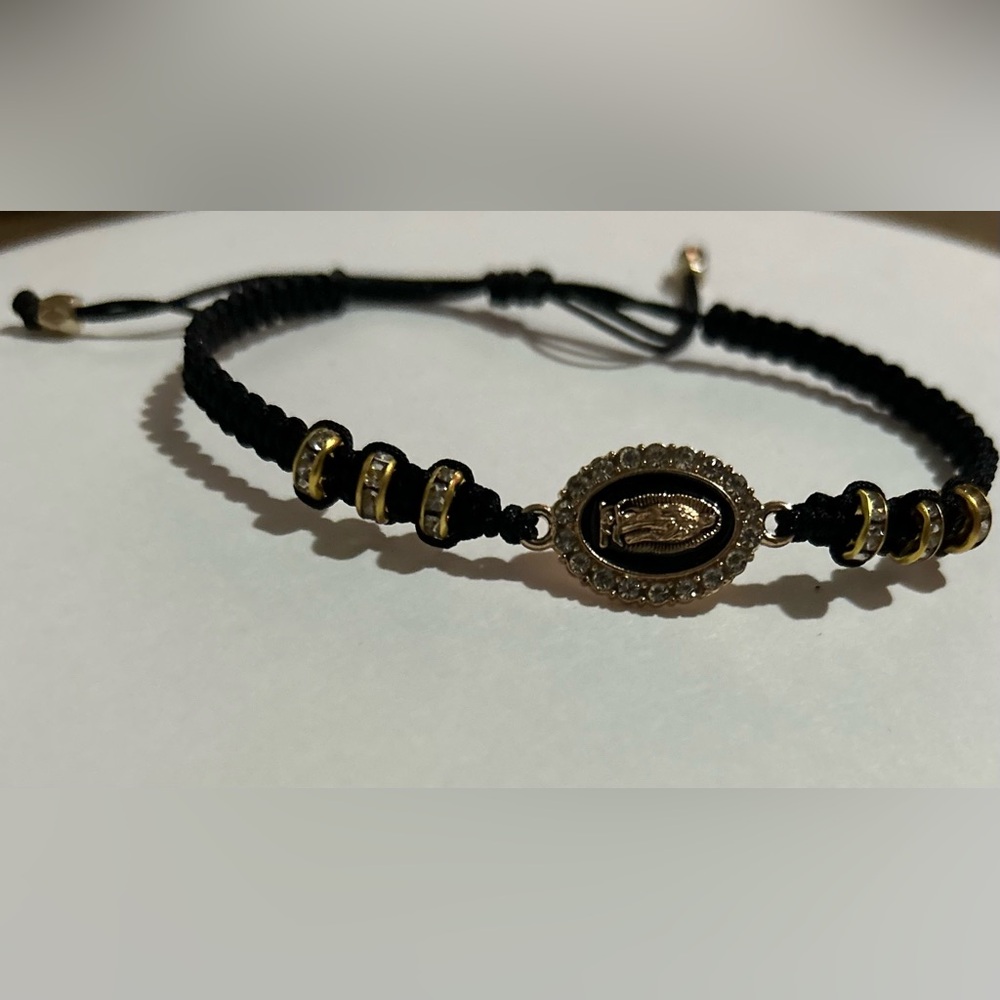 Macramé bracelets - Picture 5 of 6